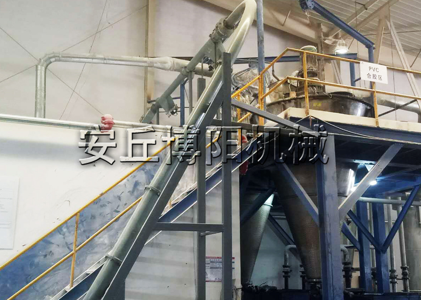 納米鈣管鏈?zhǔn)捷斔蜋C(jī)可以隨意根據(jù)客戶需求來(lái)安裝