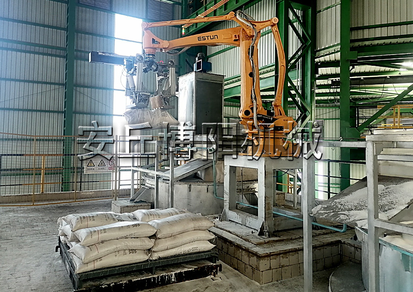 煤粉自動拆垛機器人如何實現高效節能作業？