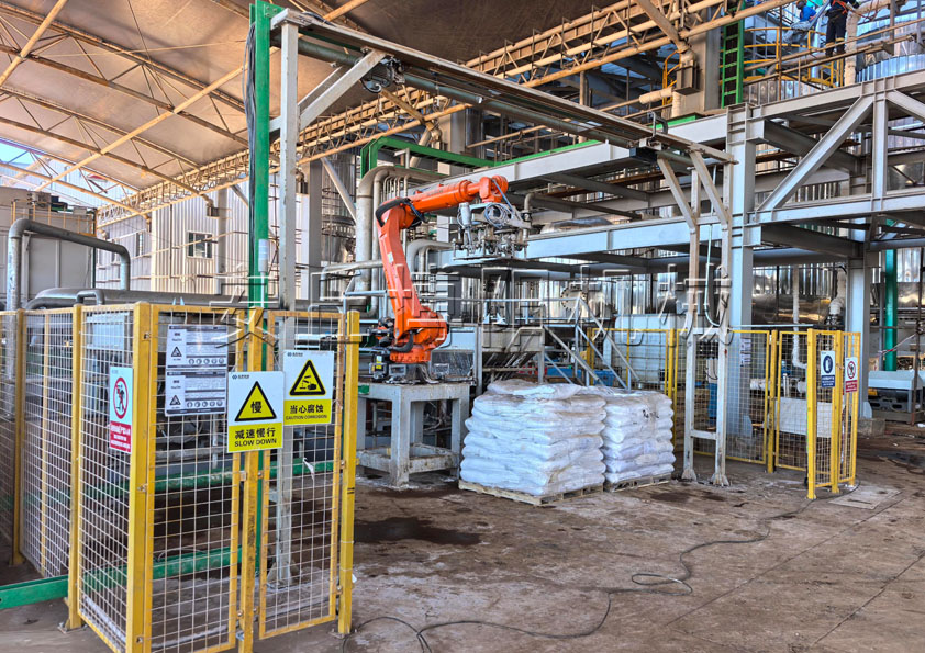 三氯化鐵自動拆包機械手的工作原理和特點是什么？